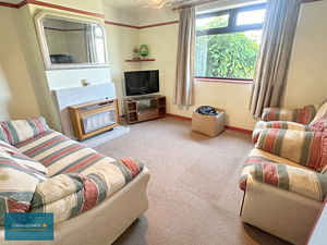 Lounge- click for photo gallery